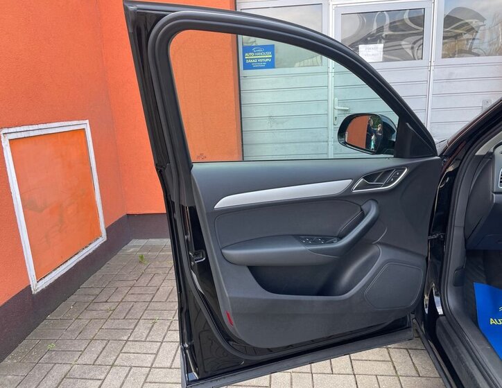 Audi Q3 SUV / Terénní 2,0 l 110 kw