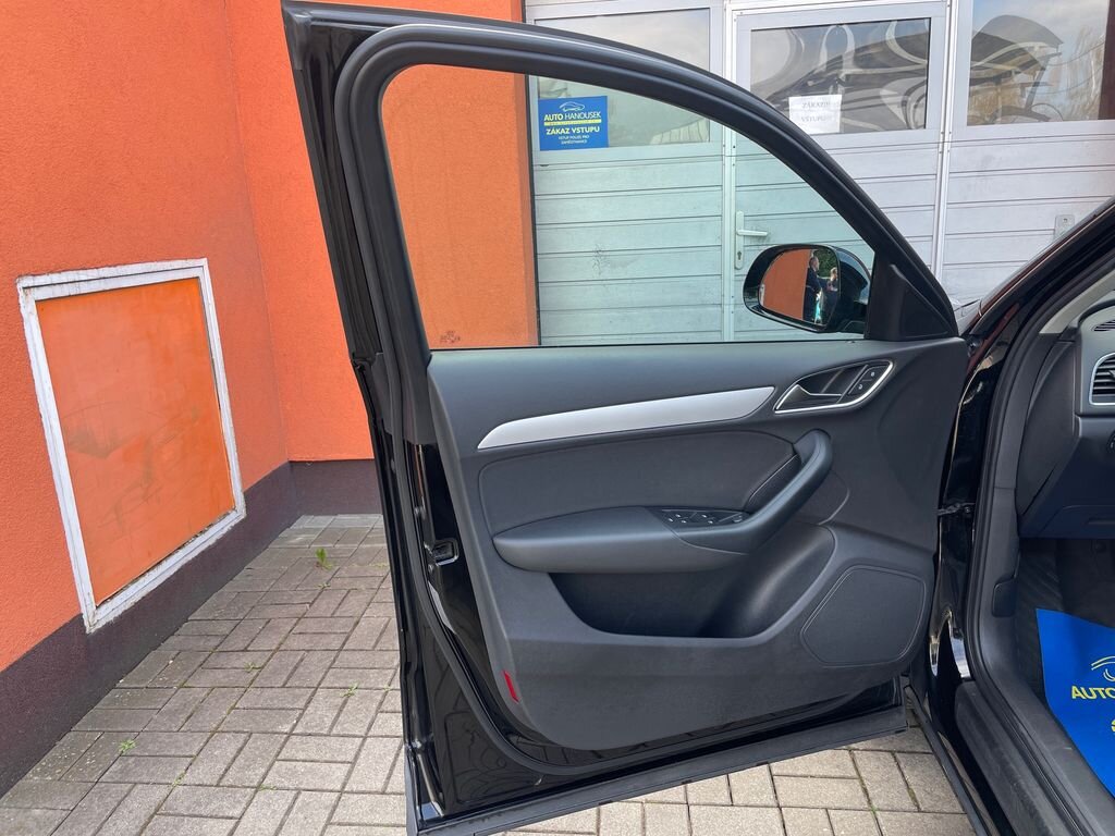 Audi Q3 SUV / Terénní 2,0 l 110 kw