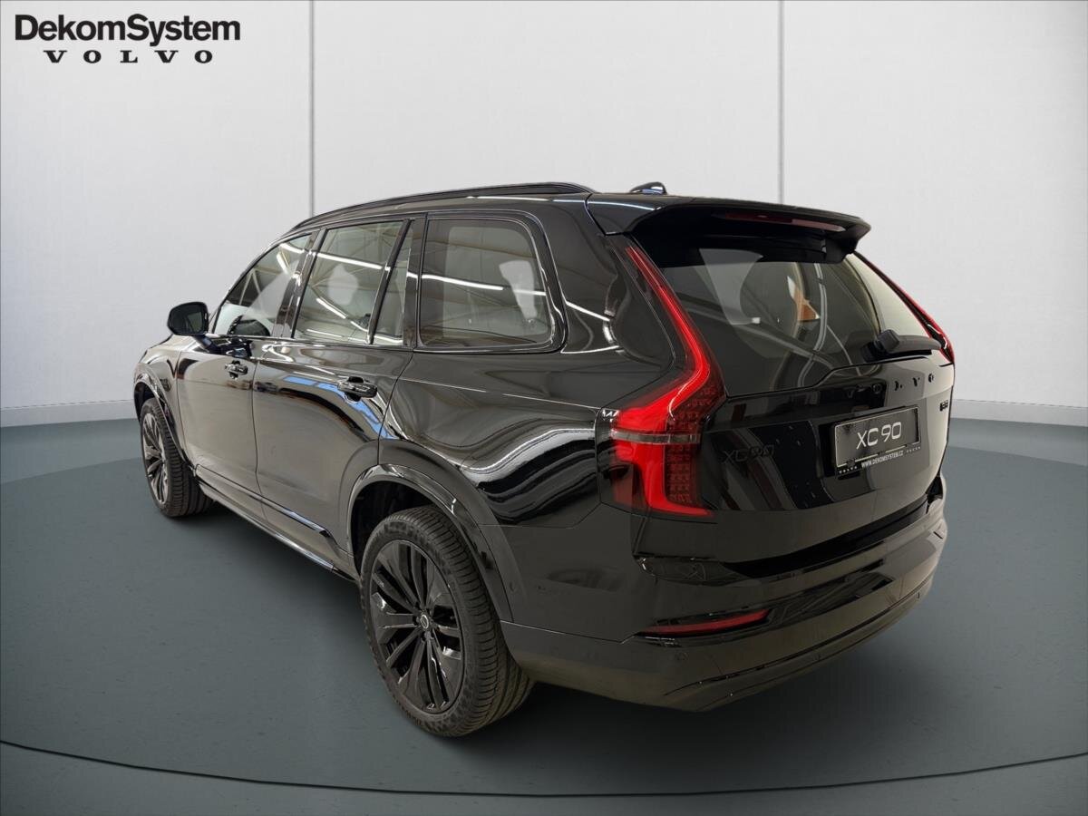 Volvo XC90 SUV / Terénní 2,0 l 184 kw