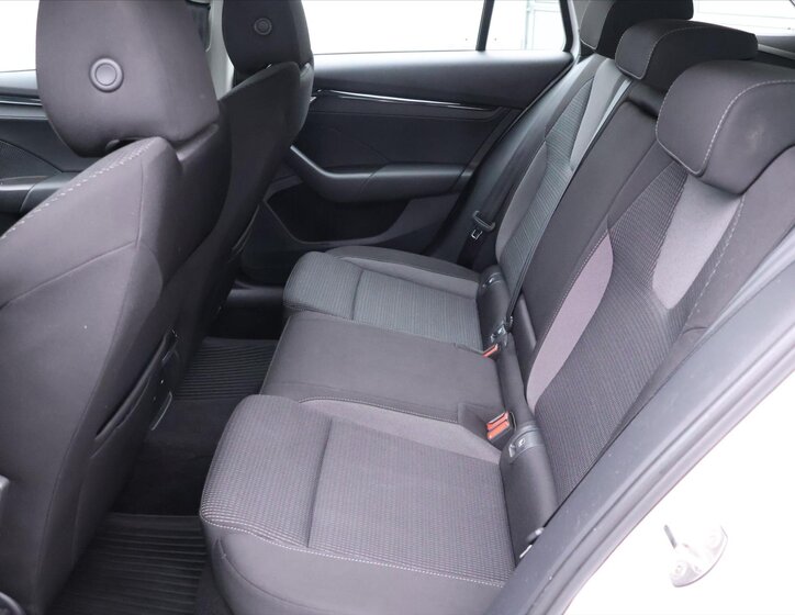 Škoda Octavia Kombi 2,0 l 85 kw