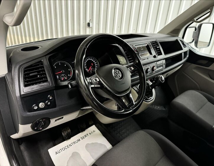 Volkswagen Transporter 15