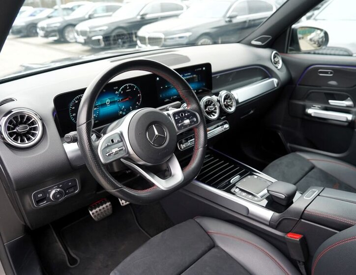 Mercedes-Benz GLB SUV / Terénní 2,0 l 110 kw