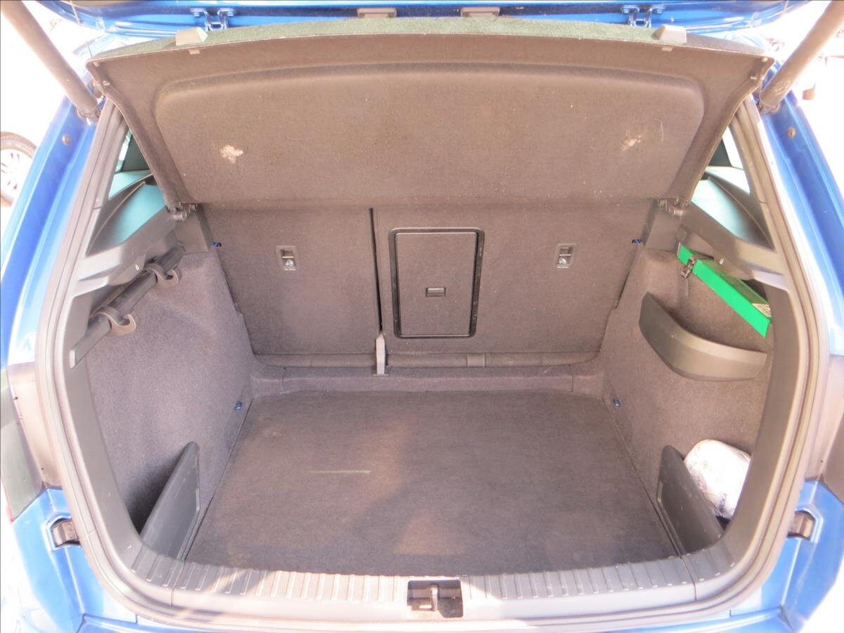 Škoda Karoq SUV / Terénní 2,0 l 85 kw