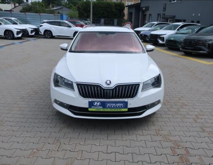 Škoda Superb 2