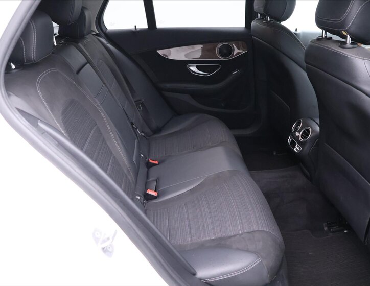 Mercedes-Benz Třídy C Kombi 2,1 l 150 kw