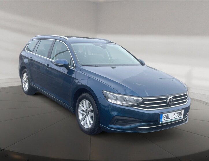 Volkswagen Passat Kombi 1,5 l 110 kw