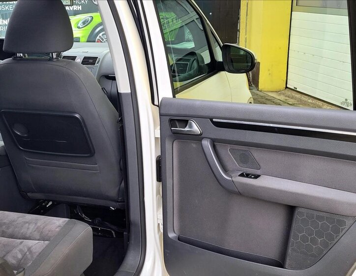 Volkswagen Touran MPV 1,4 l 103 kw