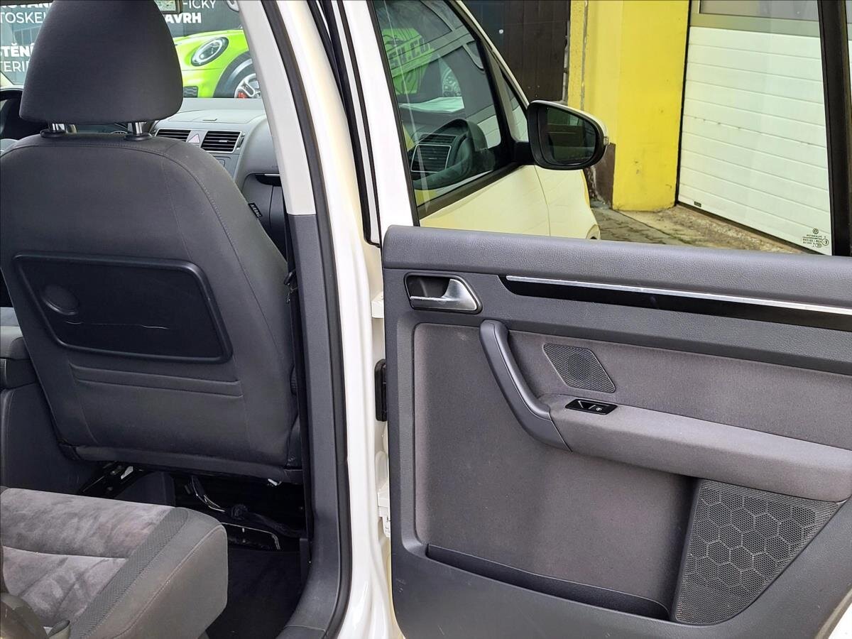 Volkswagen Touran MPV 1,4 l 103 kw