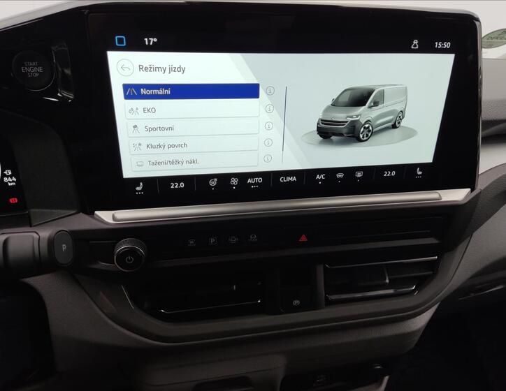 Volkswagen Caravelle 13