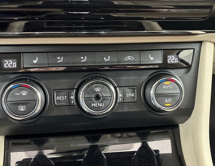 Škoda Superb Liftback 2,0 l 206 kw