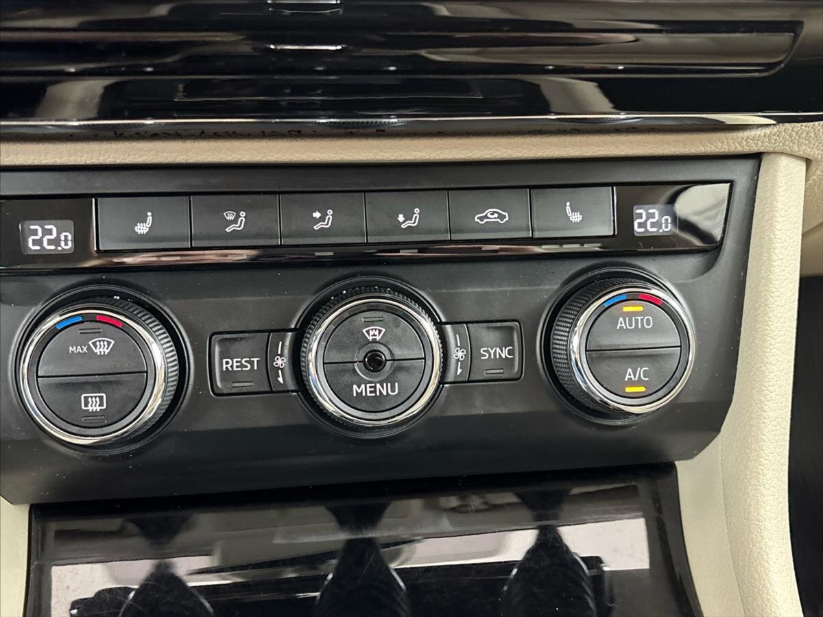 Škoda Superb Liftback 2,0 l 206 kw