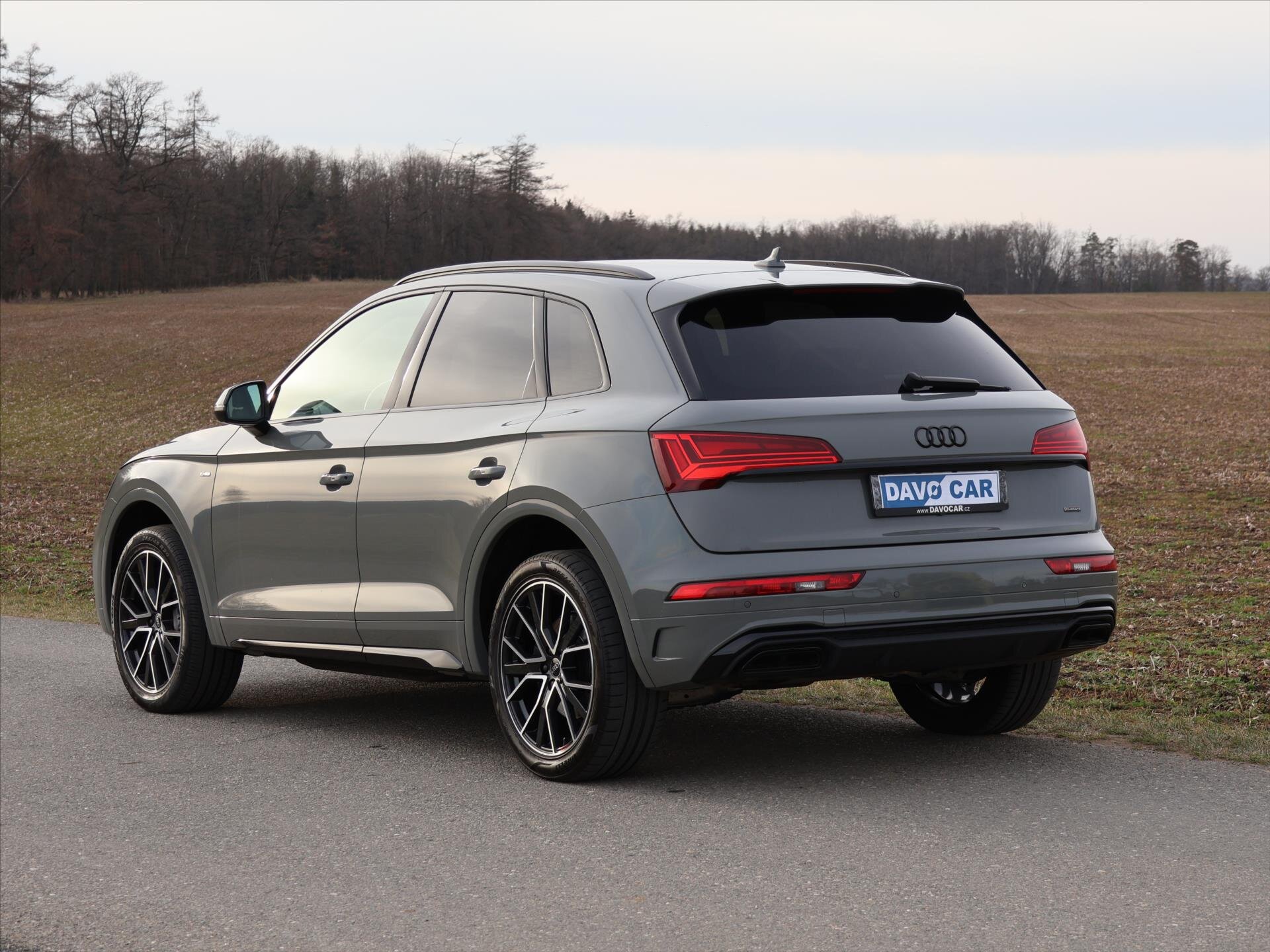 Audi Q5 SUV / Terénní 2,0 l 150 kw
