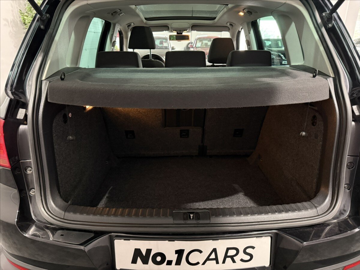 Volkswagen Tiguan SUV / Terénní 1,4 l 118 kw