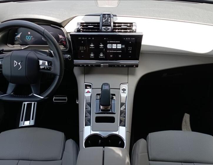DS Automobiles DS7 14