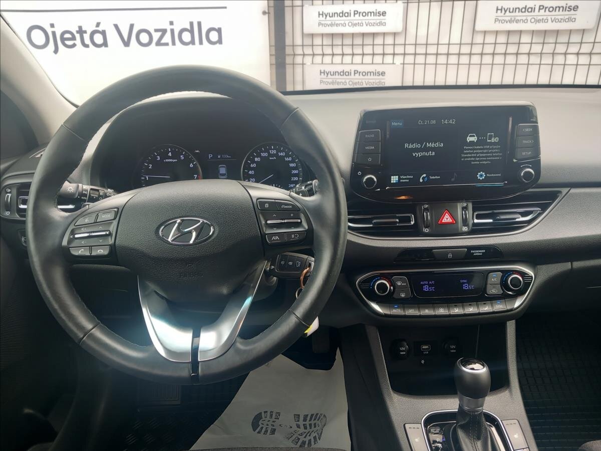 Hyundai i30 Hatchback 998,0 88 kw