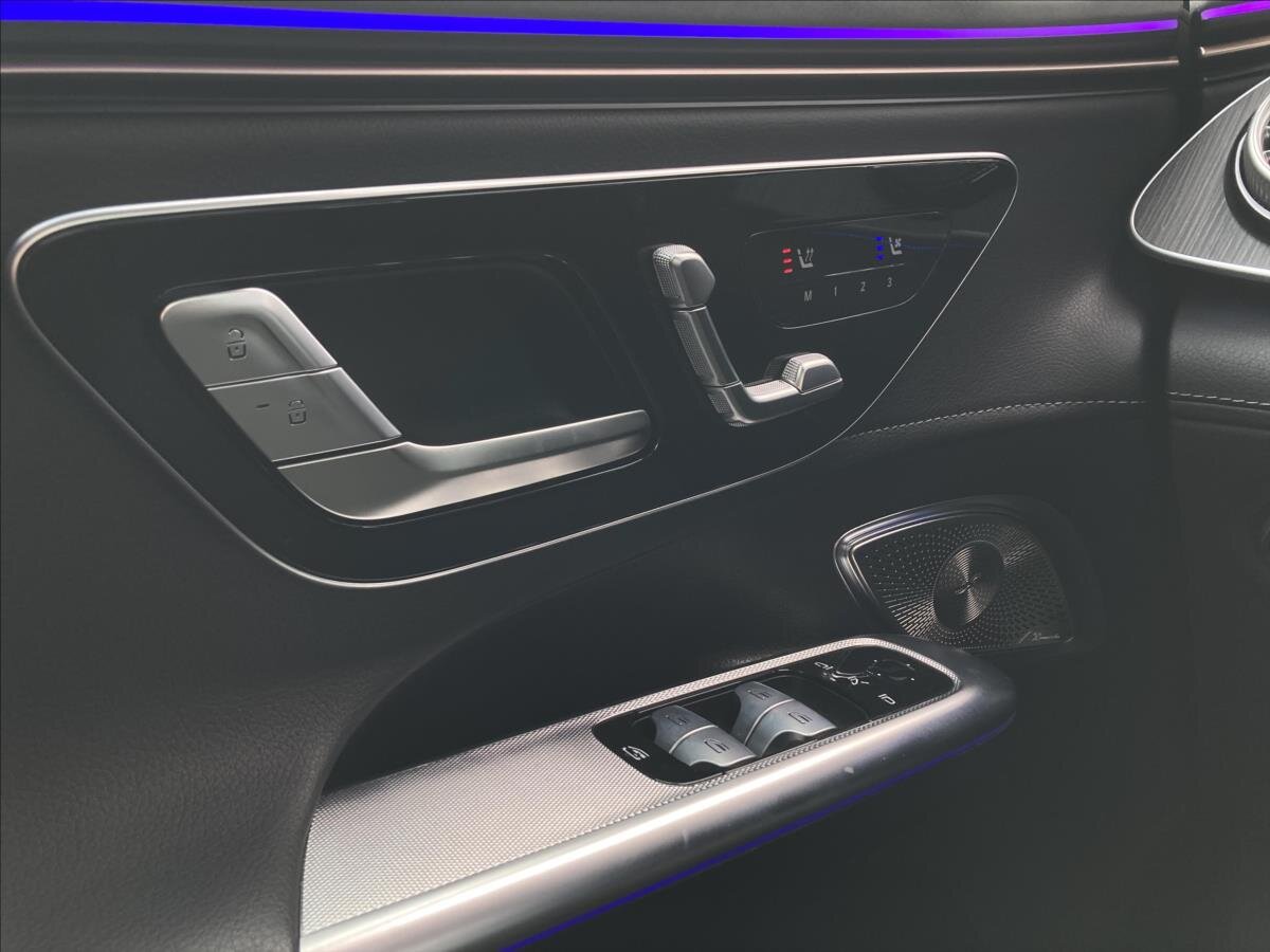 Mercedes-Benz EQE SUV / Terénní 0,0 300 kw