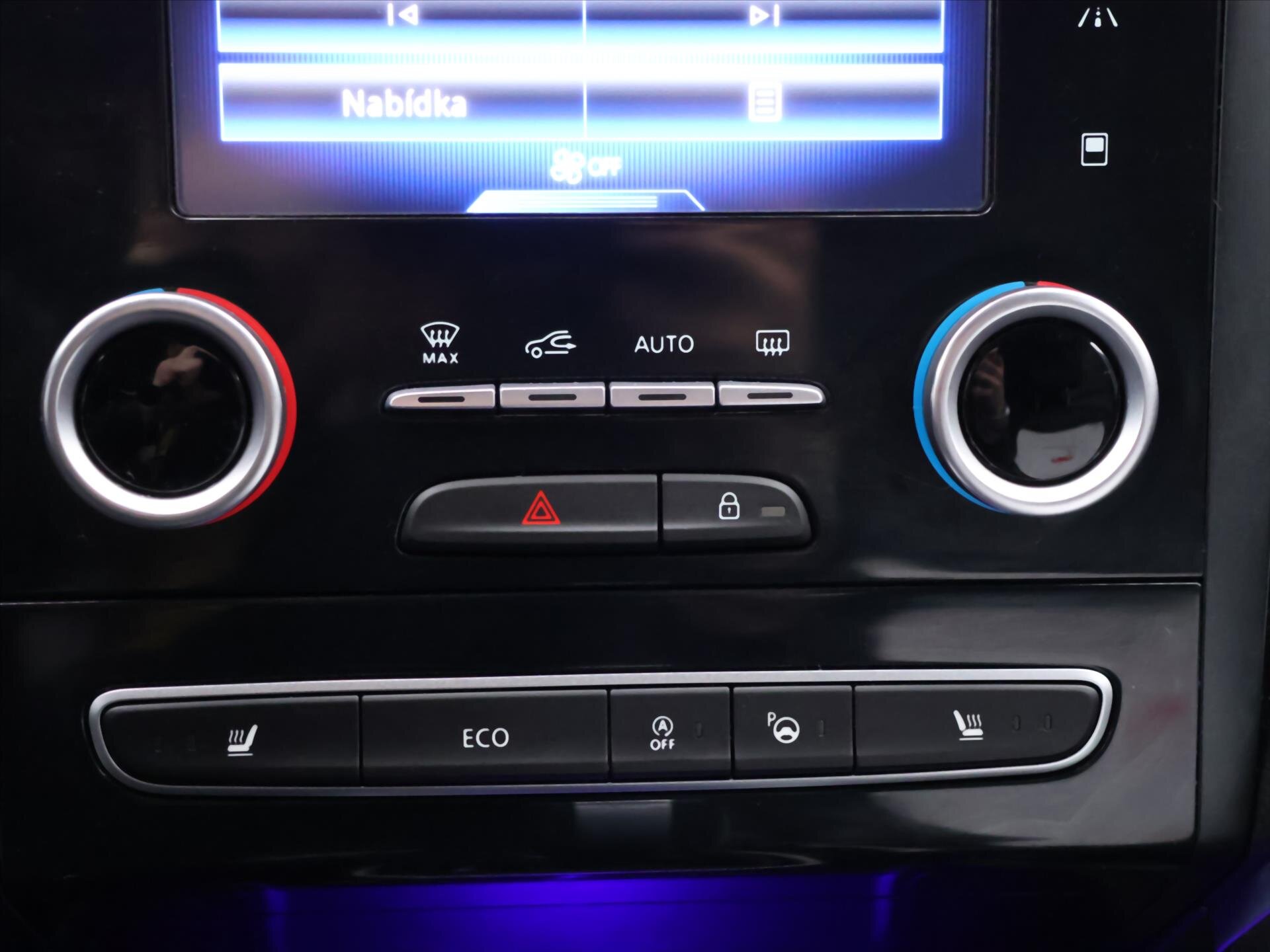 Renault Koleos SUV / Terénní 2,0 l 313 kw