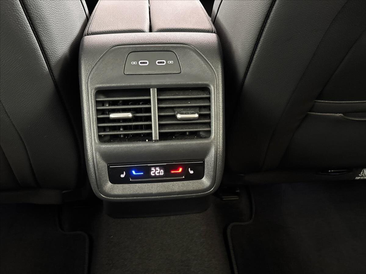 Škoda Superb Kombi 2,0 l 142 kw