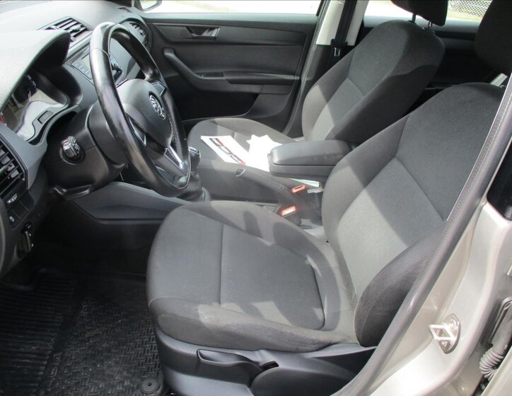 Škoda Fabia Hatchback 999,0 55 kw