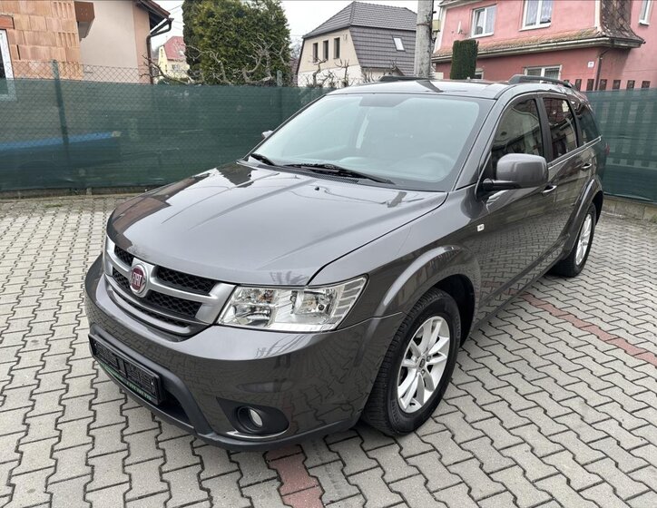 Fiat Freemont SUV / Terénní 2,0 l 103 kw