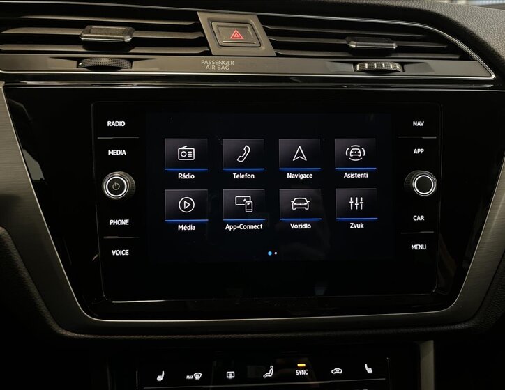 Volkswagen Touran MPV 1,5 l 110 kw