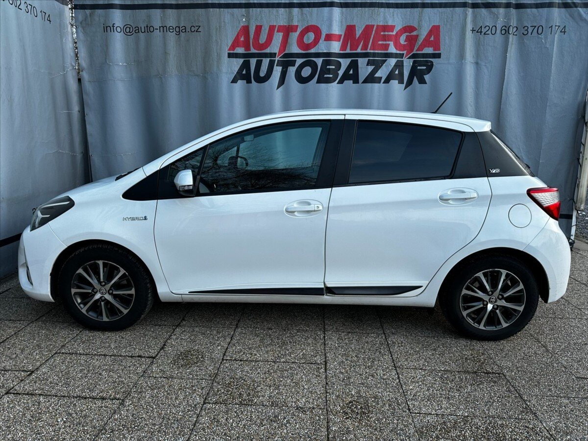 Toyota Yaris Kombi 1,5 l 54 kw