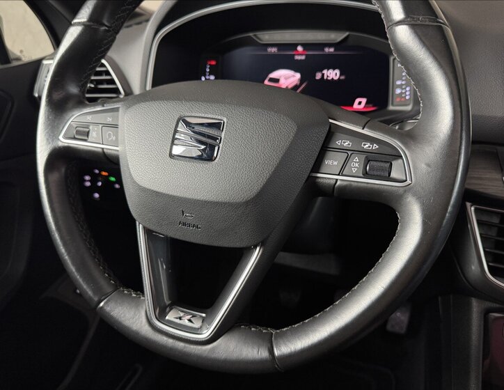 Seat Tarraco SUV / Terénní 1,5 l 110 kw