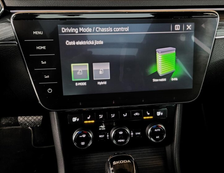 Škoda Superb Kombi 1,4 l 115 kw