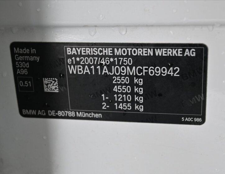 BMW Řada 5 Kombi 3,0 l 210 kw