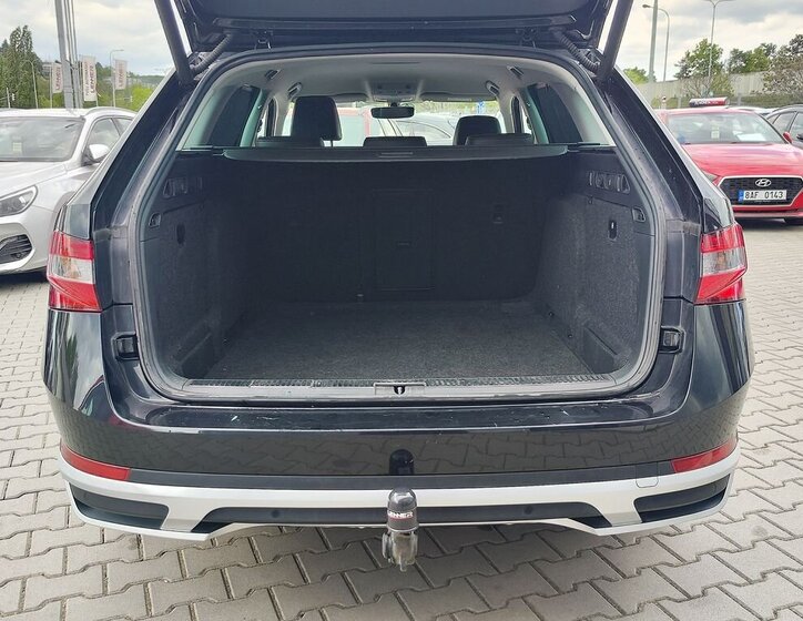 Škoda Superb Kombi 2,0 l 147 kw