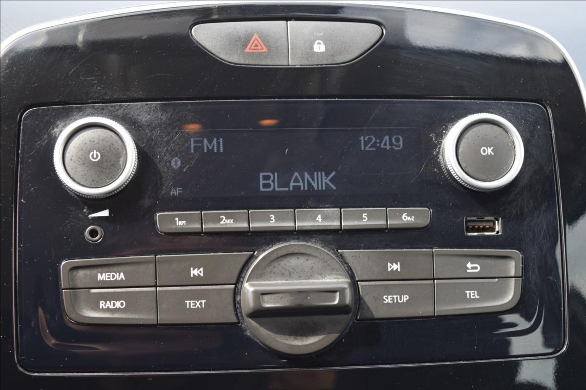 Renault Clio Hatchback 1,1 l 54 kw