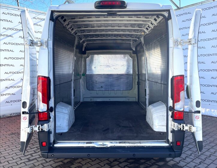 Peugeot Boxer Skříň 2,0 l 96 kw