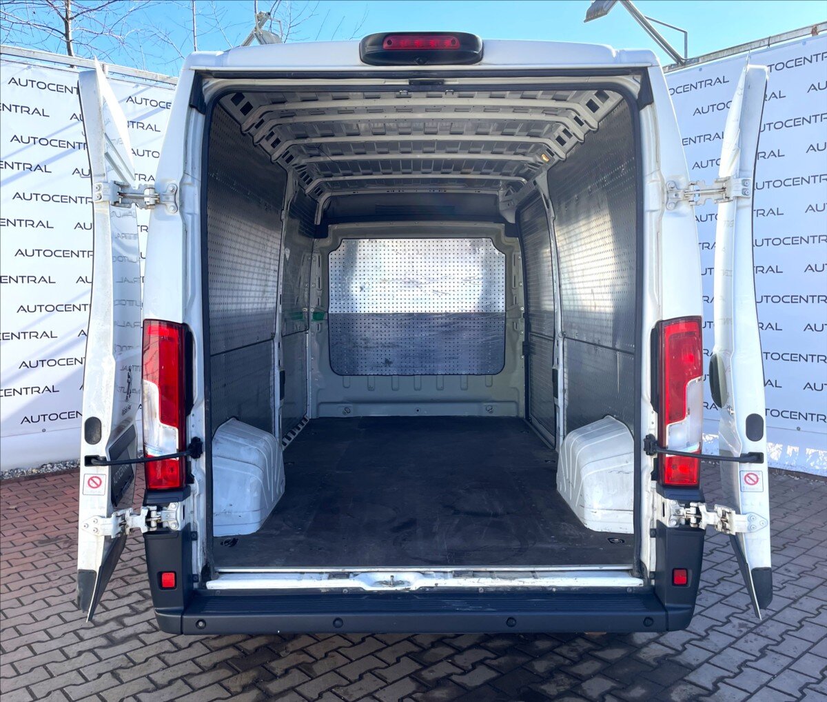 Peugeot Boxer Skříň 2,0 l 96 kw