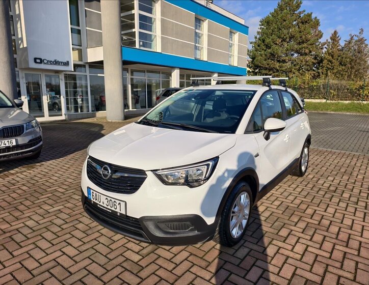 Opel Crossland SUV 1,2 l 60 kw
