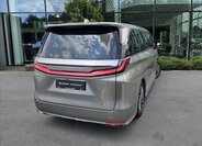 Lexus LM 350h VAN / Minibus 2,5 l 140 kw