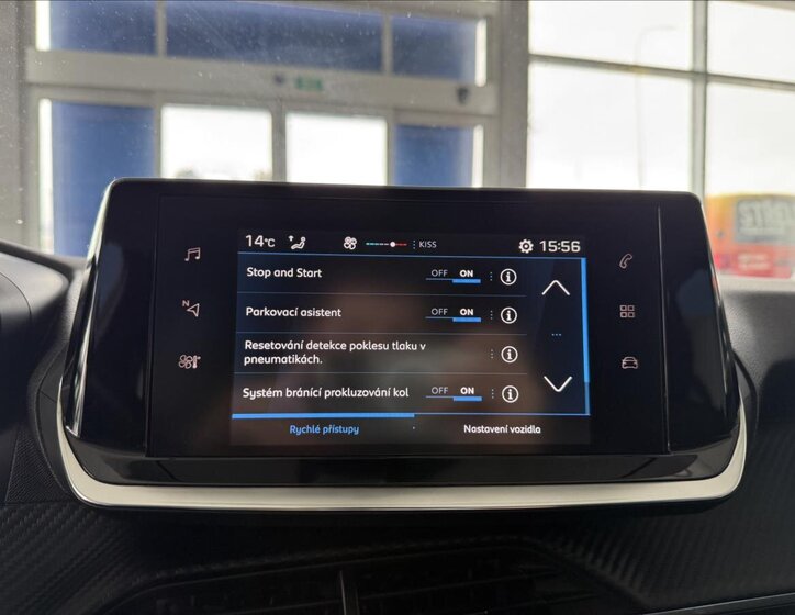 Peugeot 208 Hatchback 1,2 l 74 kw