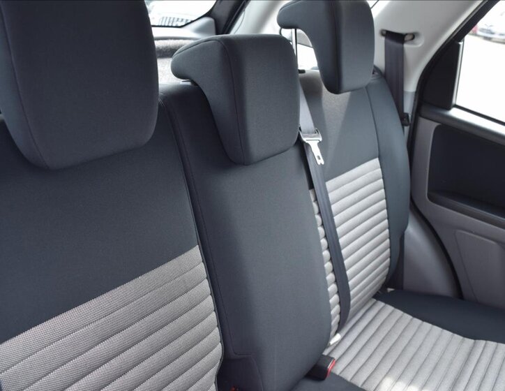 Suzuki SX4 Hatchback 1,6 l 79 kw