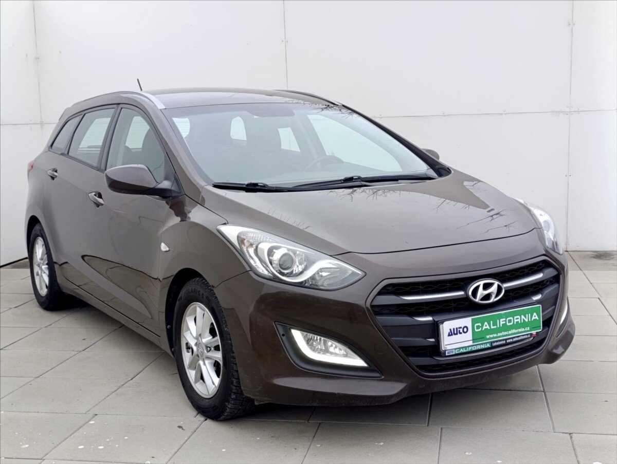 Hyundai i30 Kombi 1,6 l 99 kw