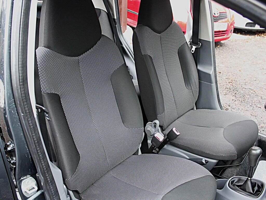 Toyota Aygo Hatchback 998,0 50 kw