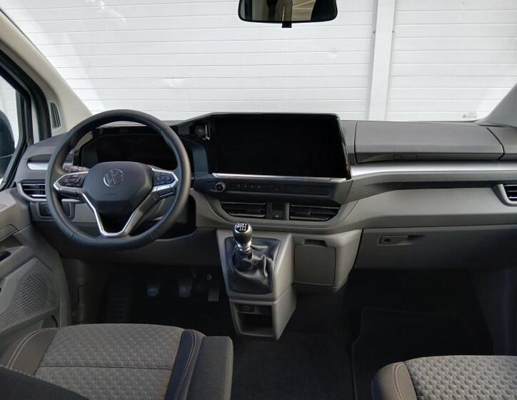 Volkswagen Caravelle 10