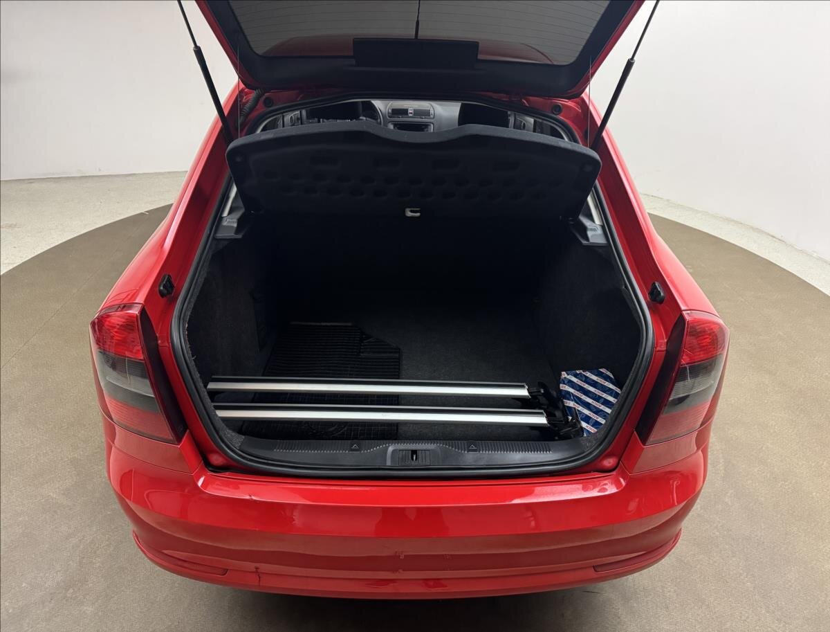 Škoda Octavia Sedan / Limuzína 1,4 l 59 kw