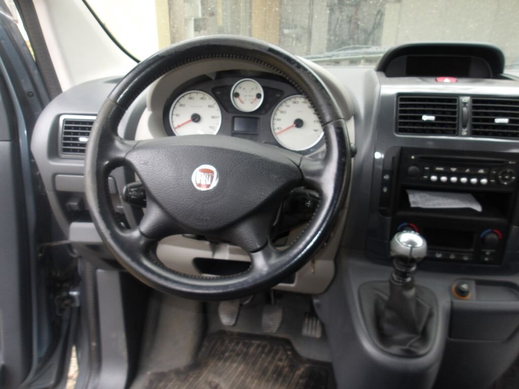 Fiat Scudo Kombi 2,0 l 100 kw