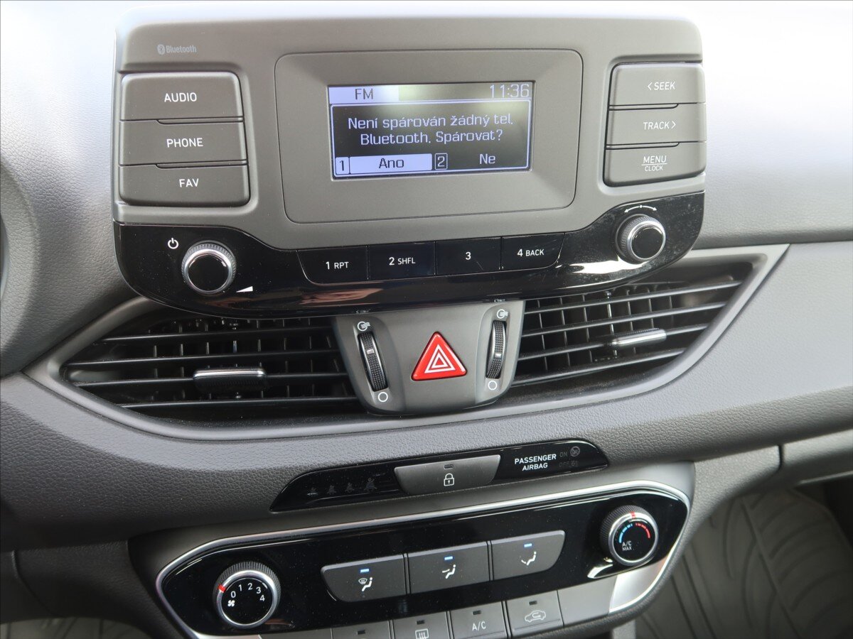 Hyundai i30 Kombi 1,4 l 73 kw