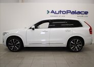 Volvo XC90 SUV / Terénní 2,0 l 173 kw