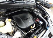 Citroën C-Crosser SUV / Terénní 2,2 l 115 kw