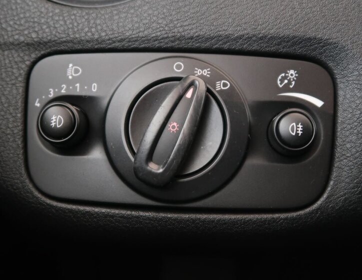 Ford Mondeo Kombi 2,0 l 103 kw