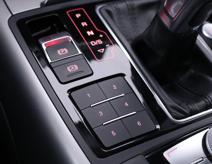 Audi A6 Kombi 2,0 l 140 kw