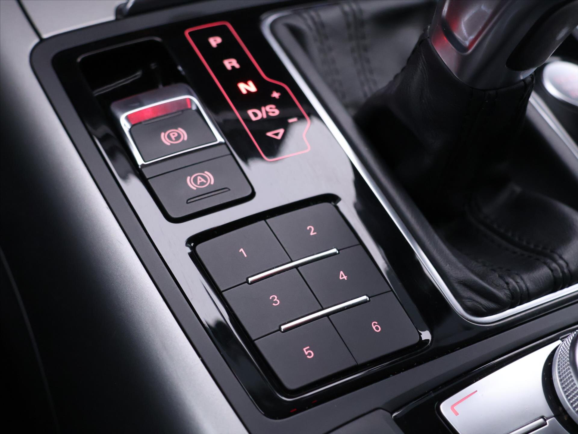 Audi A6 Kombi 2,0 l 140 kw