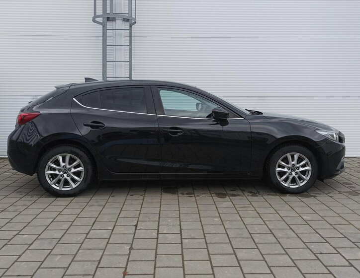 Mazda 3 Hatchback 1,5 l 77 kw
