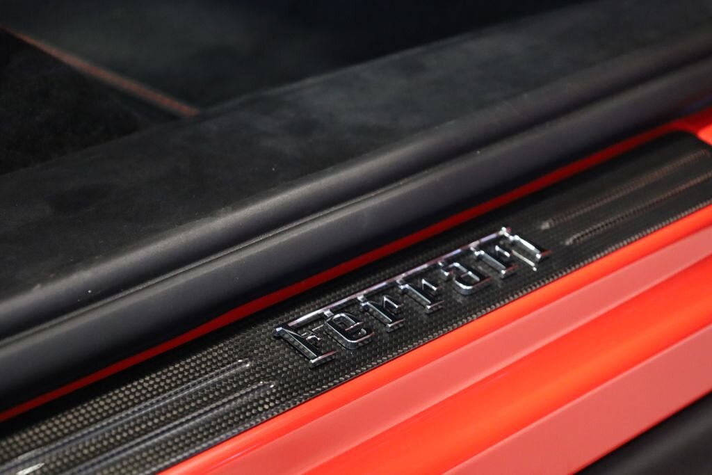 Ferrari Ostatní SUV / Terénní 6,5 l 533 kw